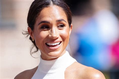 Meghan Markle Nude Video & Explicit Pics Leaked Online!